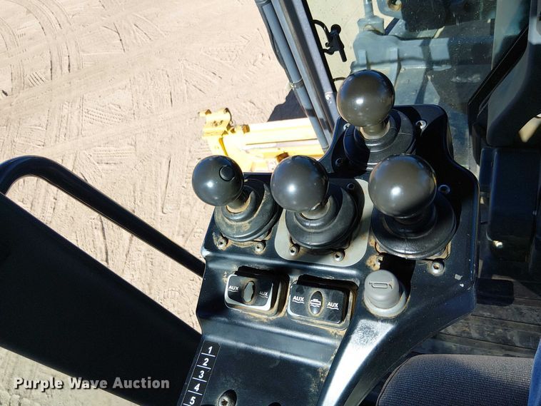 image for item EE5055 2015 John Deere 772 GP motor grader