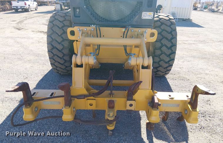 image for item EE5056 2015 John Deere 872 GP motor grader