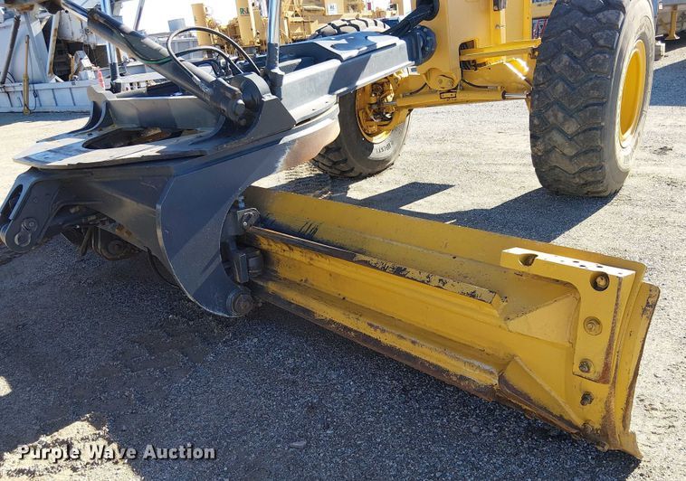 image for item EE5056 2015 John Deere 872 GP motor grader