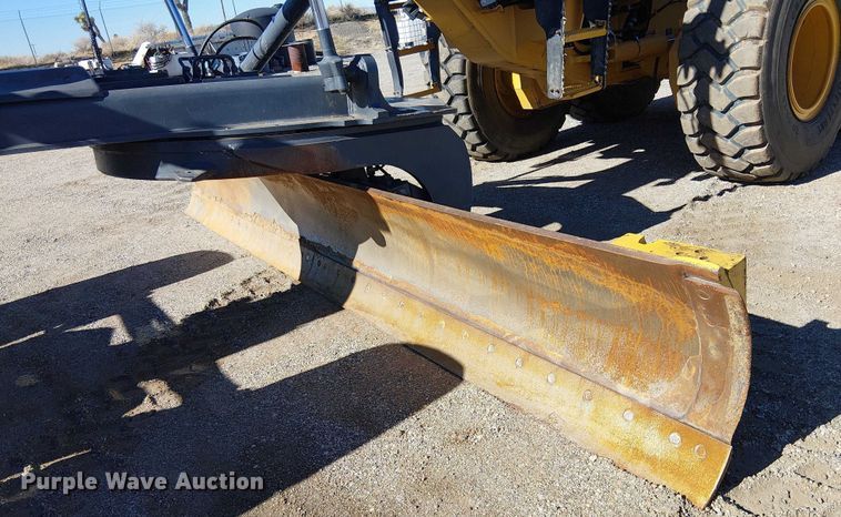 image for item EE5056 2015 John Deere 872 GP motor grader