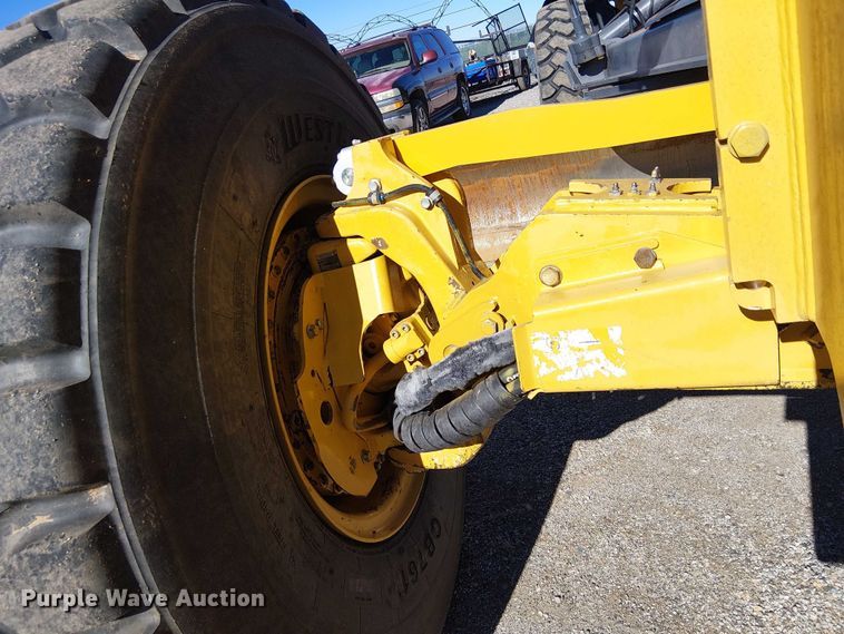 image for item EE5056 2015 John Deere 872 GP motor grader