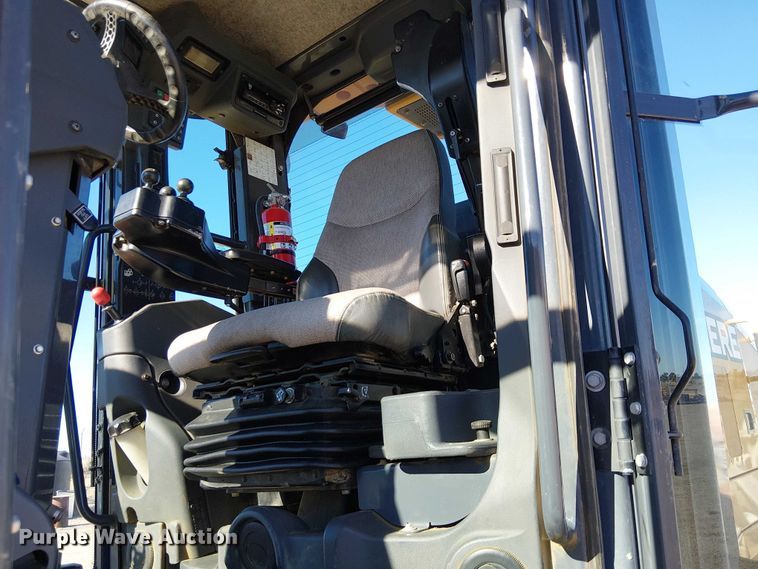 image for item EE5056 2015 John Deere 872 GP motor grader