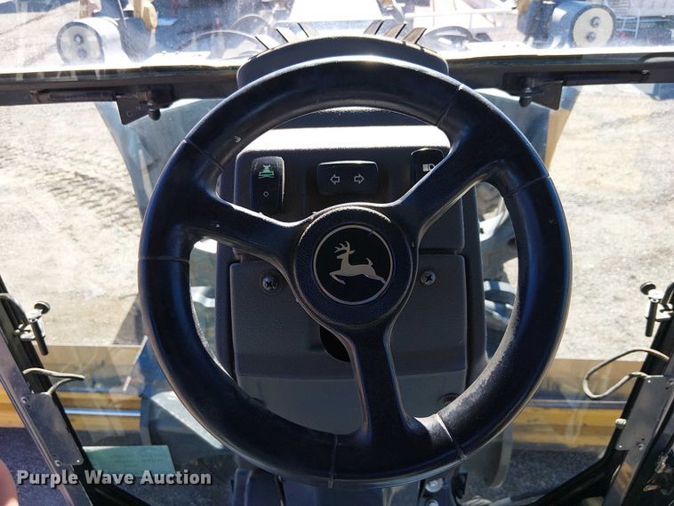 image for item EE5056 2015 John Deere 872 GP motor grader