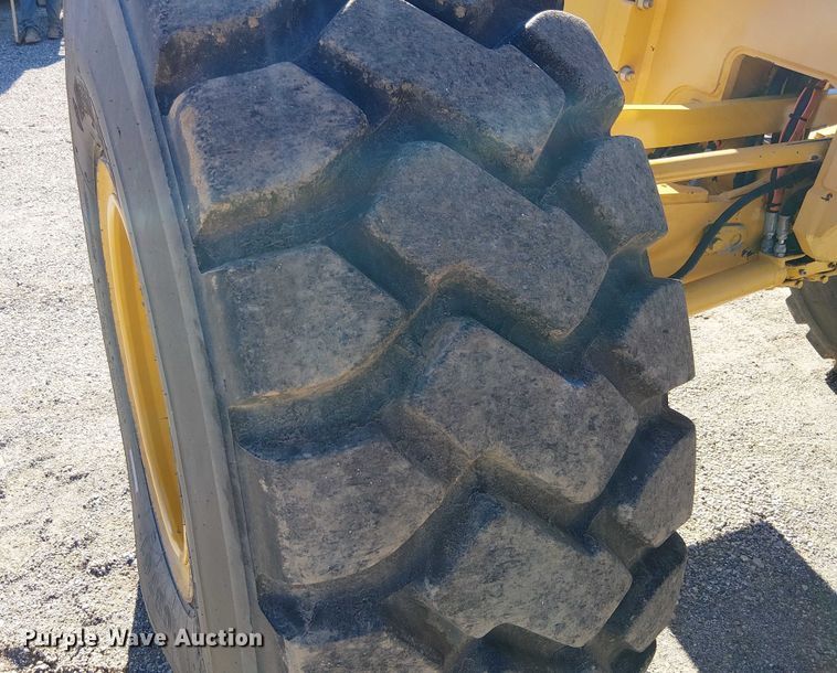 image for item EE5056 2015 John Deere 872 GP motor grader