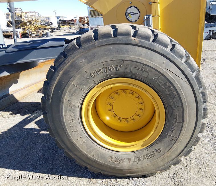 image for item EE5056 2015 John Deere 872 GP motor grader