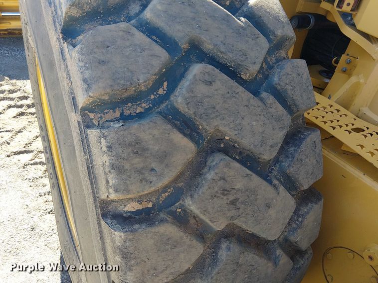 image for item EE5056 2015 John Deere 872 GP motor grader