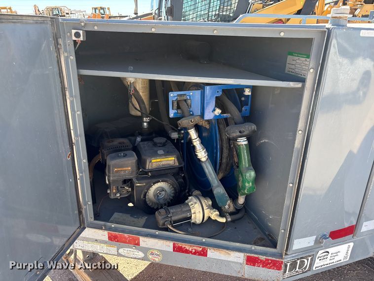 image for item EF6157 2014 LDJ Manufacturing ADT750-D fuel trailer