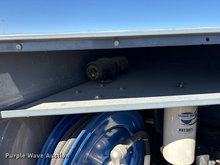 image for item EF6157 2014 LDJ Manufacturing ADT750-D fuel trailer