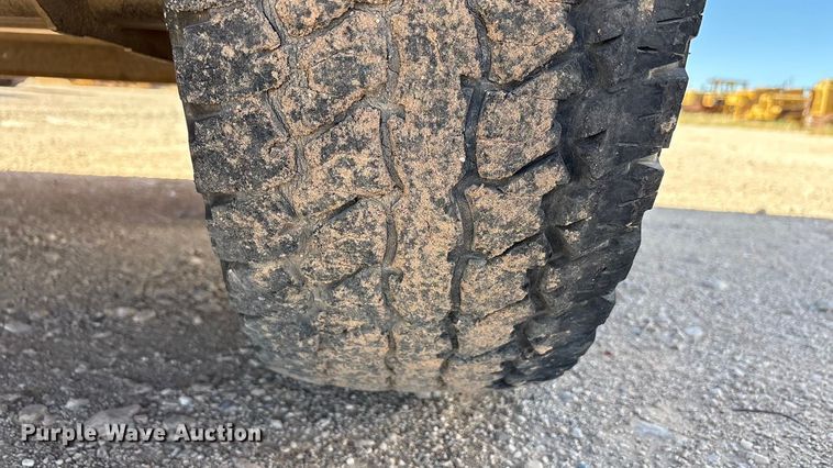 image for item EF6157 2014 LDJ Manufacturing ADT750-D fuel trailer