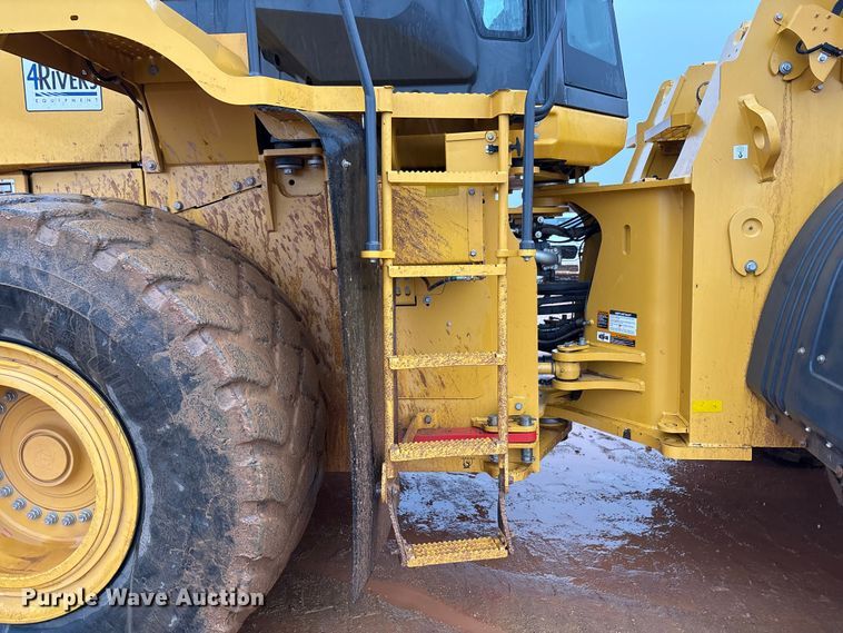 image for item EF6198 2022 John Deere 844L wheel loader