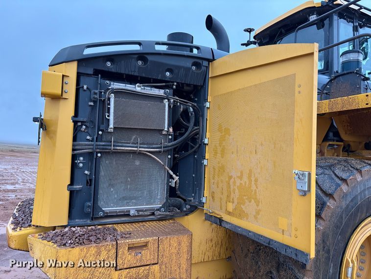 image for item EF6198 2022 John Deere 844L wheel loader