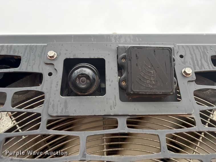 image for item EF6198 2022 John Deere 844L wheel loader