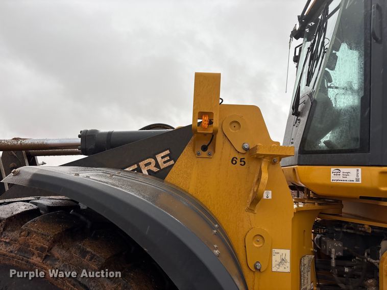 image for item EF6198 2022 John Deere 844L wheel loader