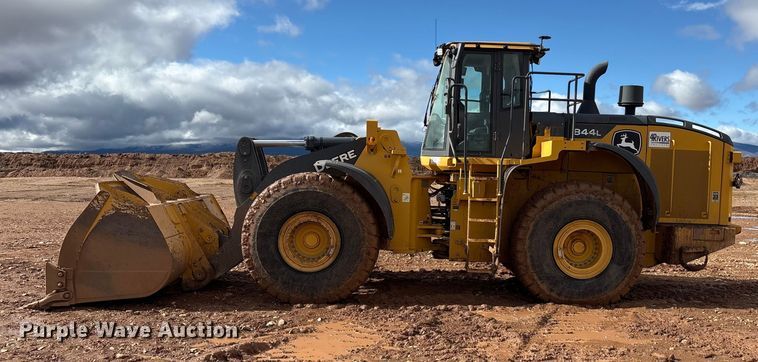 image for item EF6200 2021 John Deere 844L wheel loader