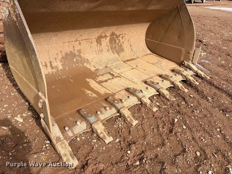 image for item EF6200 2021 John Deere 844L wheel loader