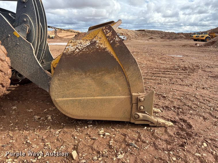 image for item EF6200 2021 John Deere 844L wheel loader