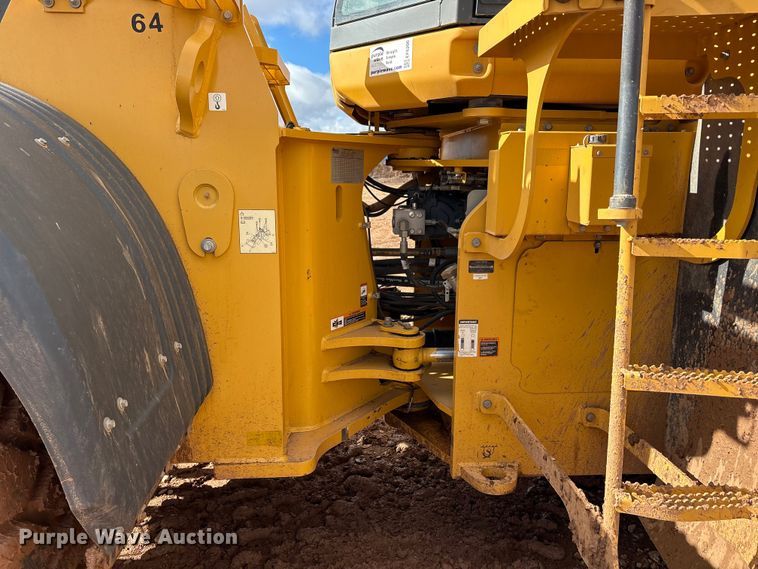 image for item EF6200 2021 John Deere 844L wheel loader