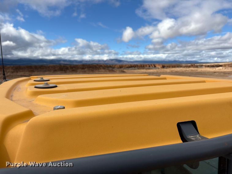 image for item EF6200 2021 John Deere 844L wheel loader