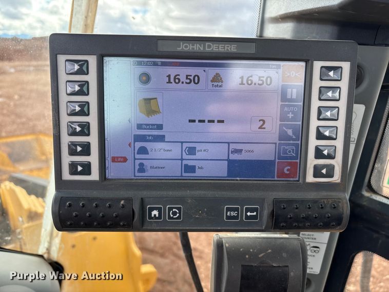 image for item EF6200 2021 John Deere 844L wheel loader