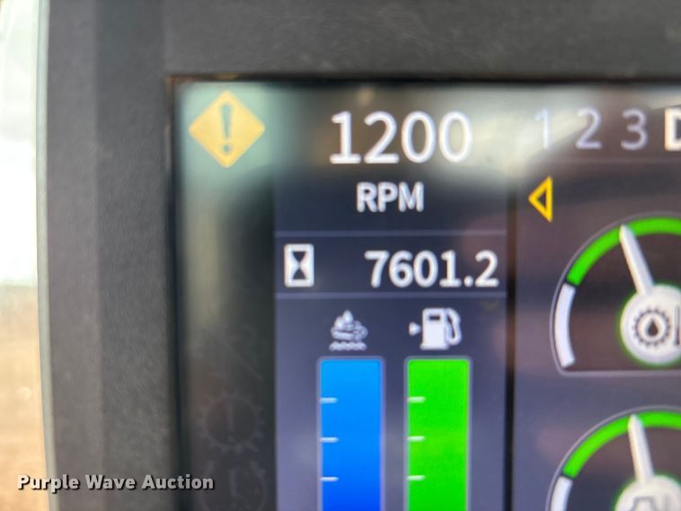 image for item EF6200 2021 John Deere 844L wheel loader