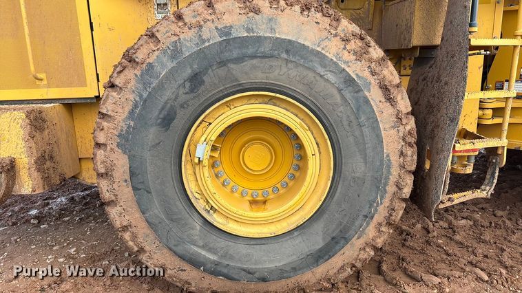 image for item EF6200 2021 John Deere 844L wheel loader