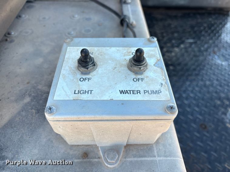 image for item EF6201 2022 Ford F350 Super Duty flatbed pickup truck