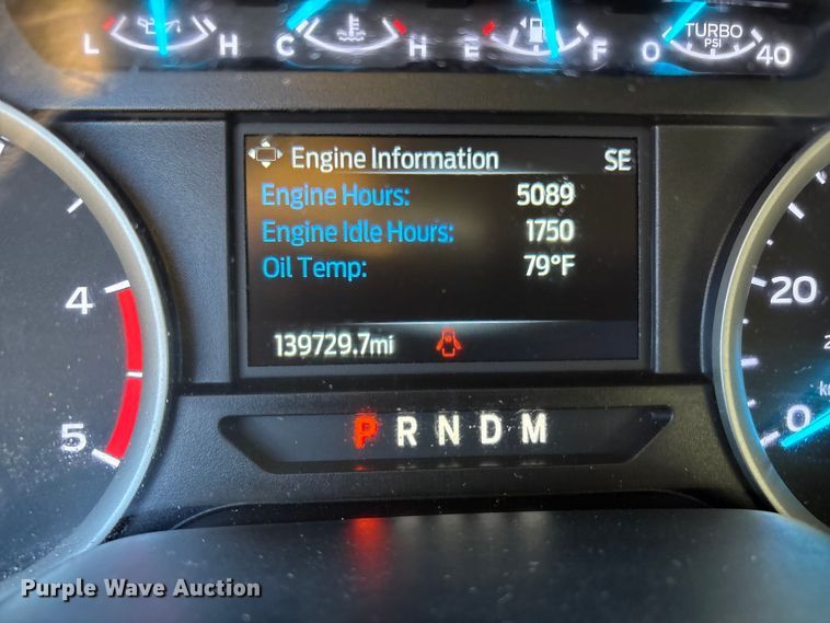 image for item EF6201 2022 Ford F350 Super Duty flatbed pickup truck