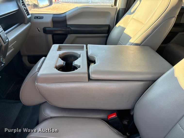 image for item EF6201 2022 Ford F350 Super Duty flatbed pickup truck