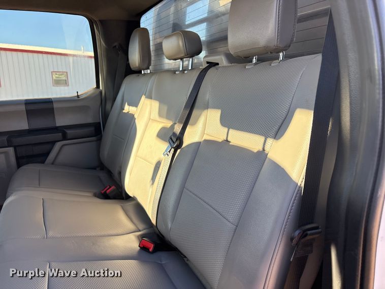 image for item EF6201 2022 Ford F350 Super Duty flatbed pickup truck