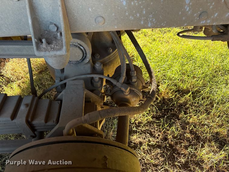 image for item EF6206 1990 Am General M929A2 dump truck