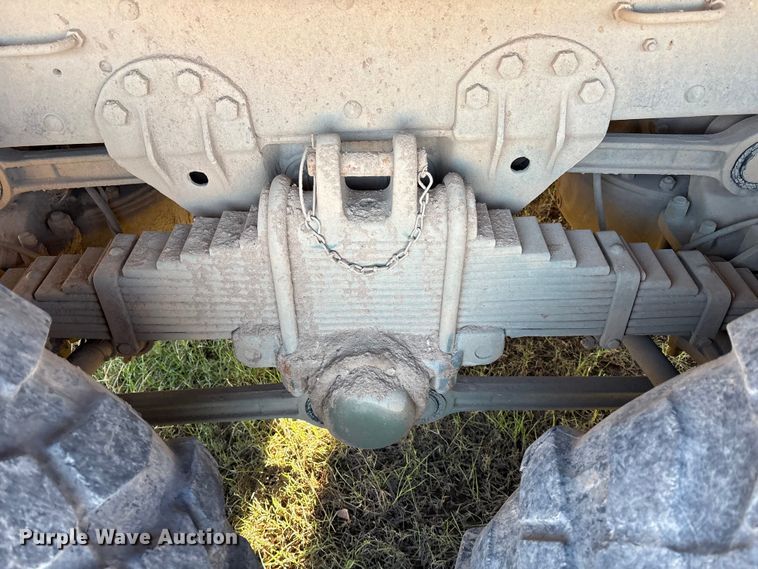 image for item EF6206 1990 Am General M929A2 dump truck