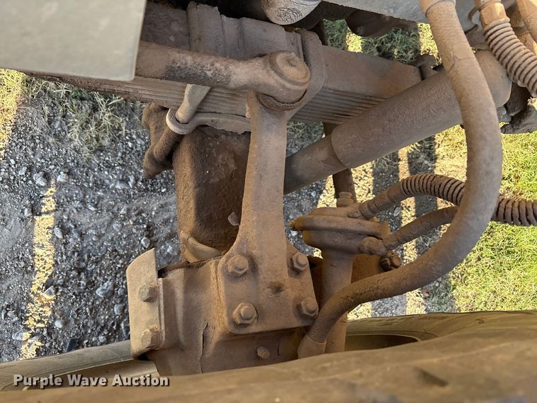 image for item EF6206 1990 Am General M929A2 dump truck