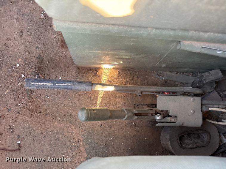 image for item EF6206 1990 Am General M929A2 dump truck