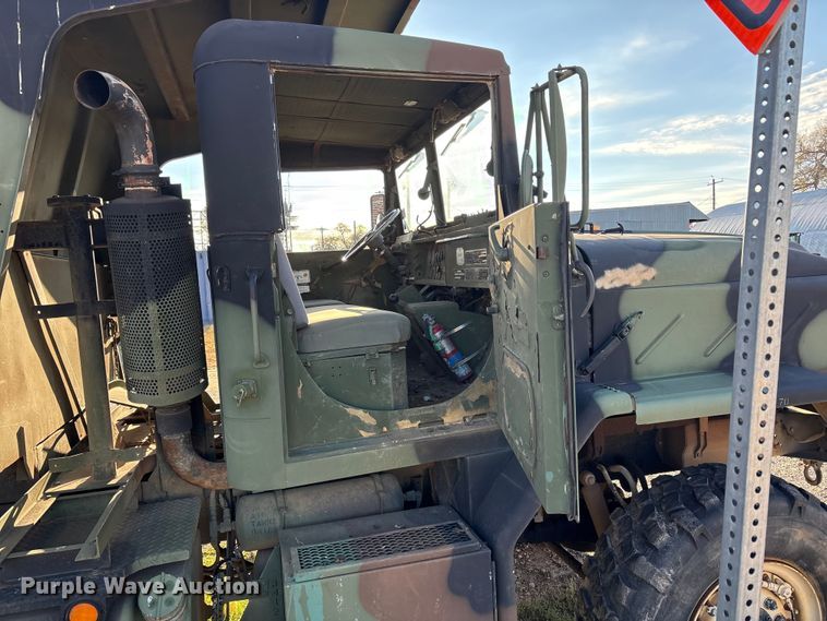 image for item EF6206 1990 Am General M929A2 dump truck