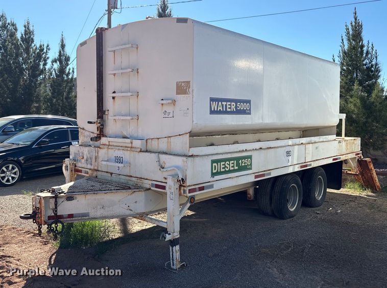 image for item EF6209 Water and fuel trailer