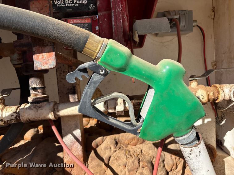 image for item EF6209 Water and fuel trailer