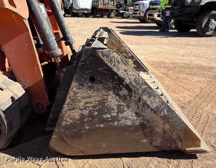 image for item EF6210 2019 Gehl RT105 tracked skid steer loader