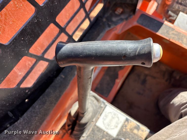 image for item EF6210 2019 Gehl RT105 tracked skid steer loader