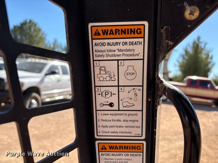 image for item EF6210 2019 Gehl RT105 tracked skid steer loader