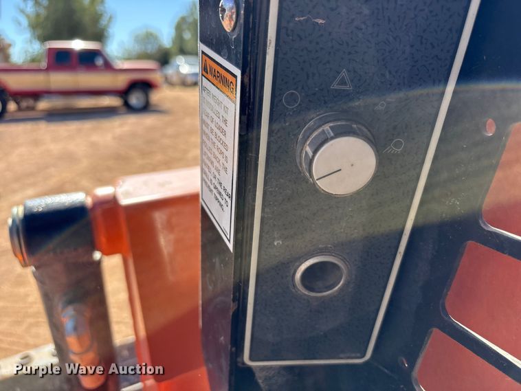 image for item EF6210 2019 Gehl RT105 tracked skid steer loader