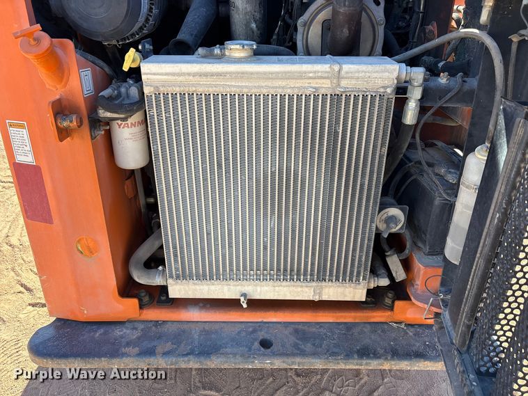 image for item EF6210 2019 Gehl RT105 tracked skid steer loader