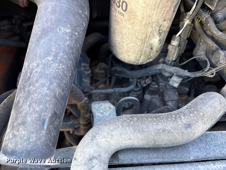 image for item EF6210 2019 Gehl RT105 tracked skid steer loader