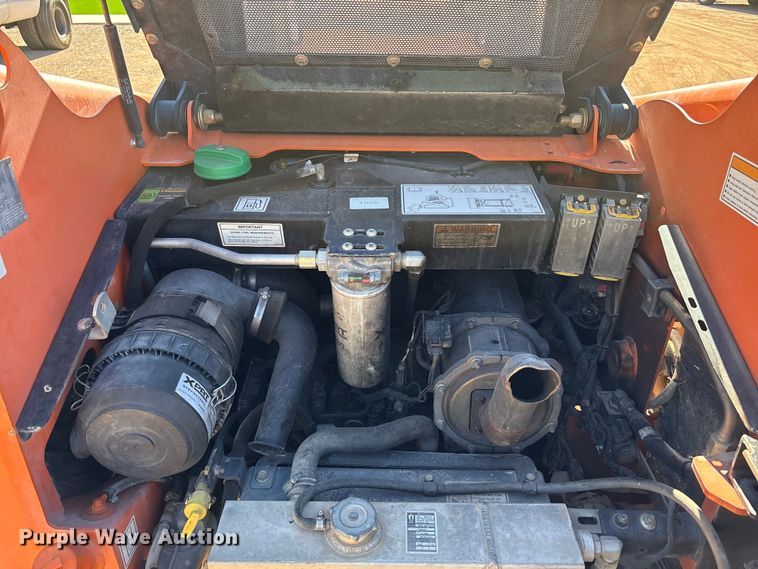 image for item EF6210 2019 Gehl RT105 tracked skid steer loader