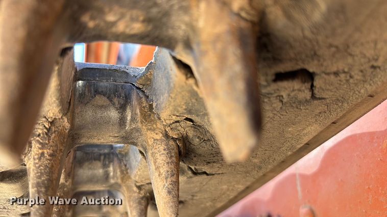 image for item EF6210 2019 Gehl RT105 tracked skid steer loader