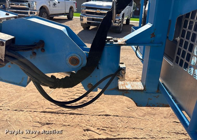 image for item EF6213 2014 Genie S-60X boom lift