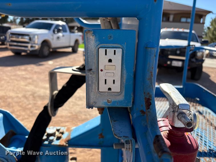 image for item EF6213 2014 Genie S-60X boom lift