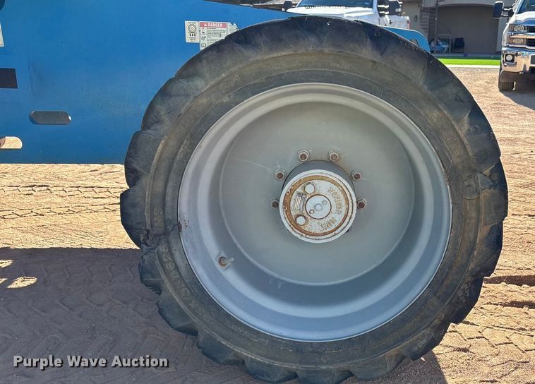 image for item EF6213 2014 Genie S-60X boom lift