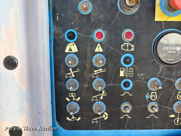 image for item EF6214 2008 Genie S-65 boom lift