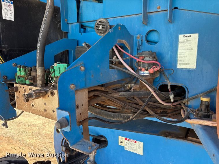 image for item EF6214 2008 Genie S-65 boom lift