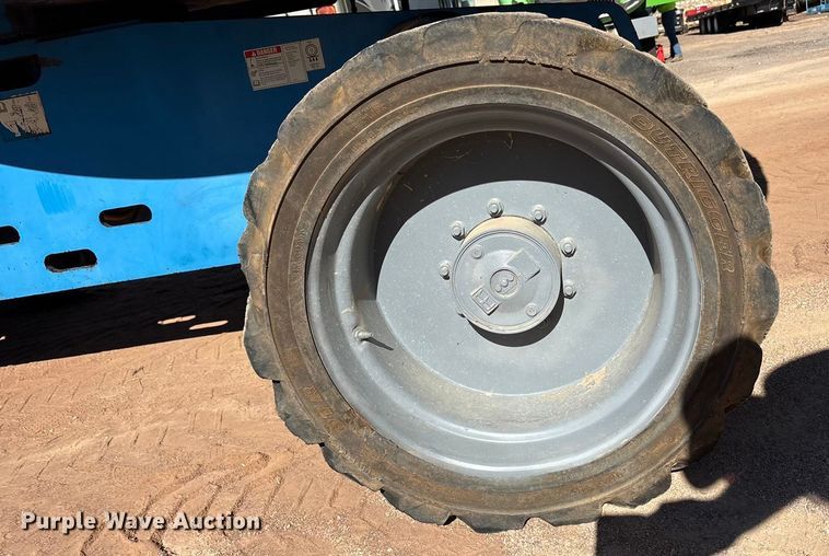 image for item EF6214 2008 Genie S-65 boom lift